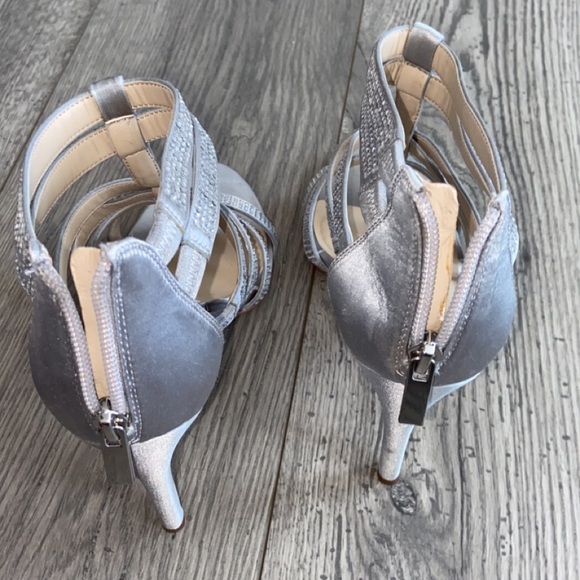 heels - Picture 6 of 7